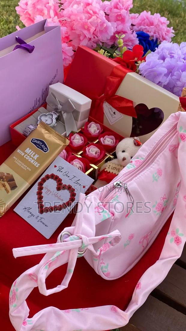 Valentines Ladies Gift Set - thumbnail 3
