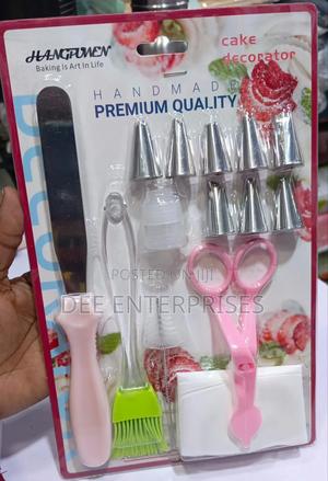 Cake Decorator Set - thumbnail 2