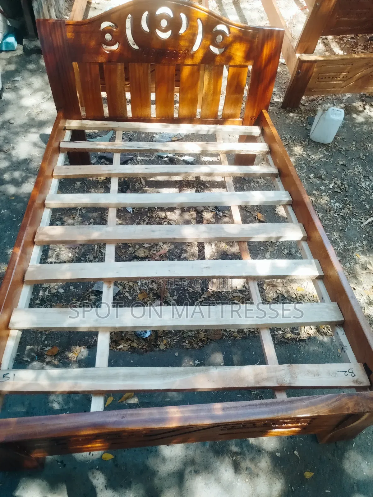 4x6 Mahogany Beds (Mattresses Available) + Free Delivery In Nairobi.