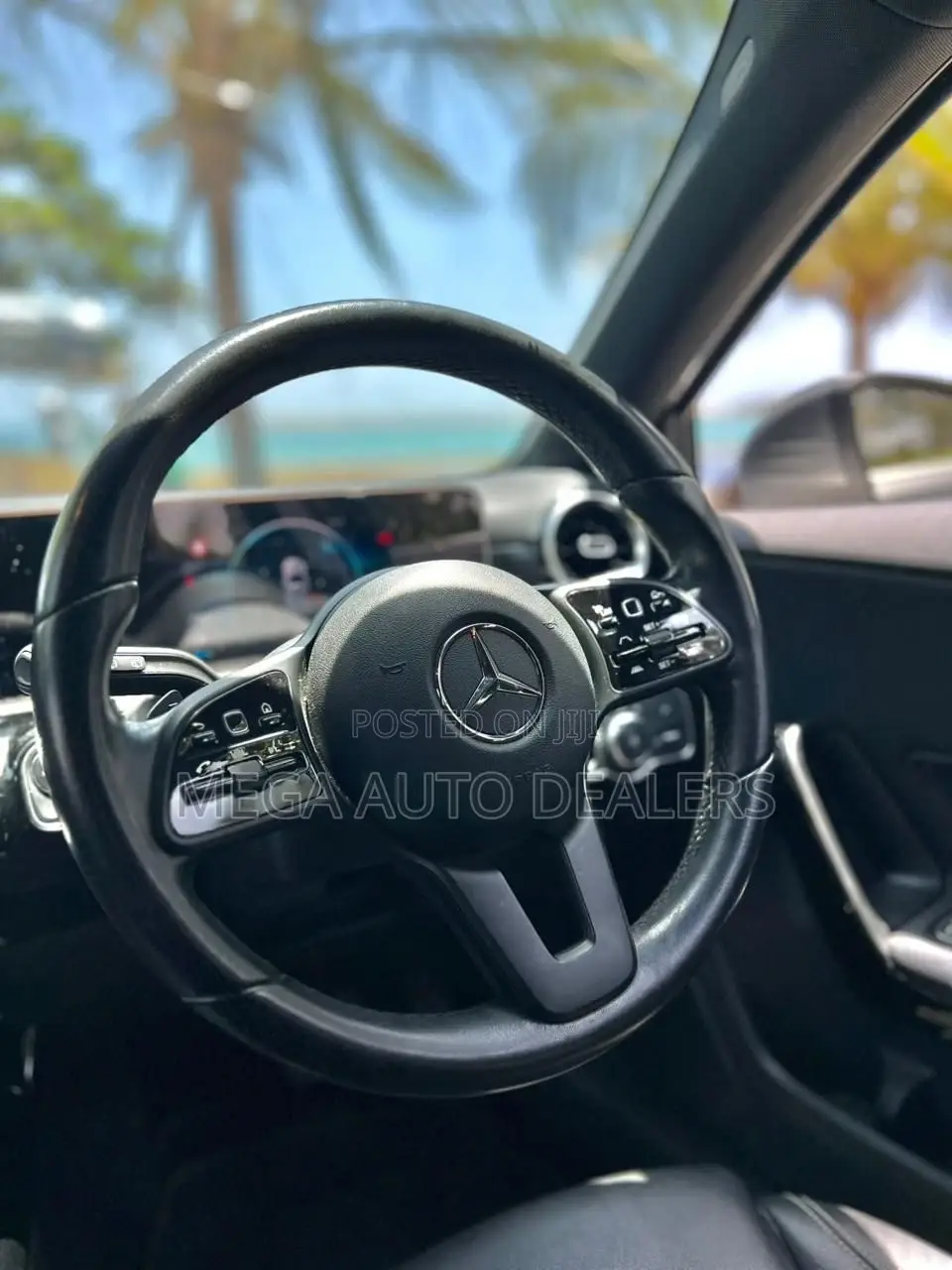 Toyota Sienta 2020