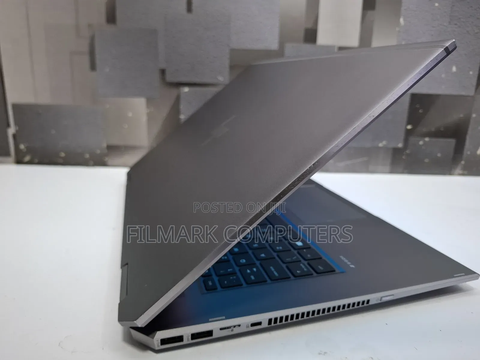 Laptop HP ZBook Studio G5 16GB Intel Core i9 SSD 512GB