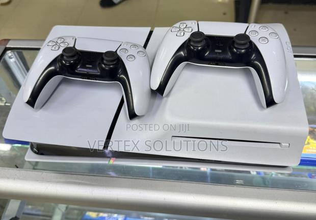 Playstation 5 Slim Gaming Pads