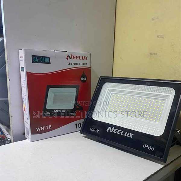 Ip66>High-Efficiency 100 Watts High Power Ac Outdoor Led Flood Light