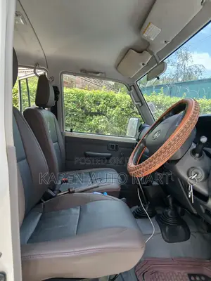 Toyota Land Cruiser 79 Series 2016 White