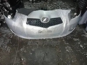 Toyota Vitz Ksp90 Nosecut 2005–2010 Original Ex-Japan