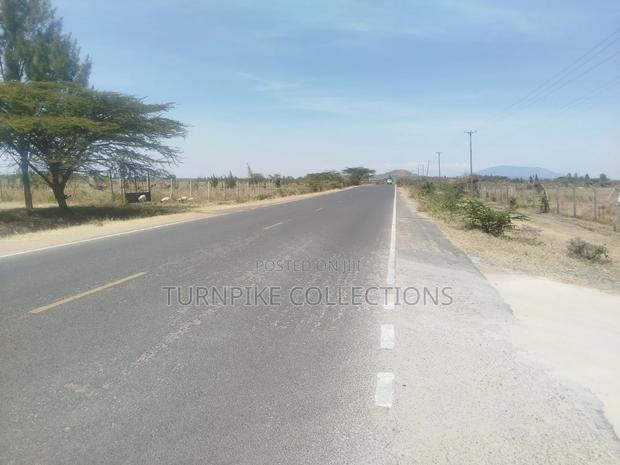 Plot for Sale 50by 100 - thumbnail 3