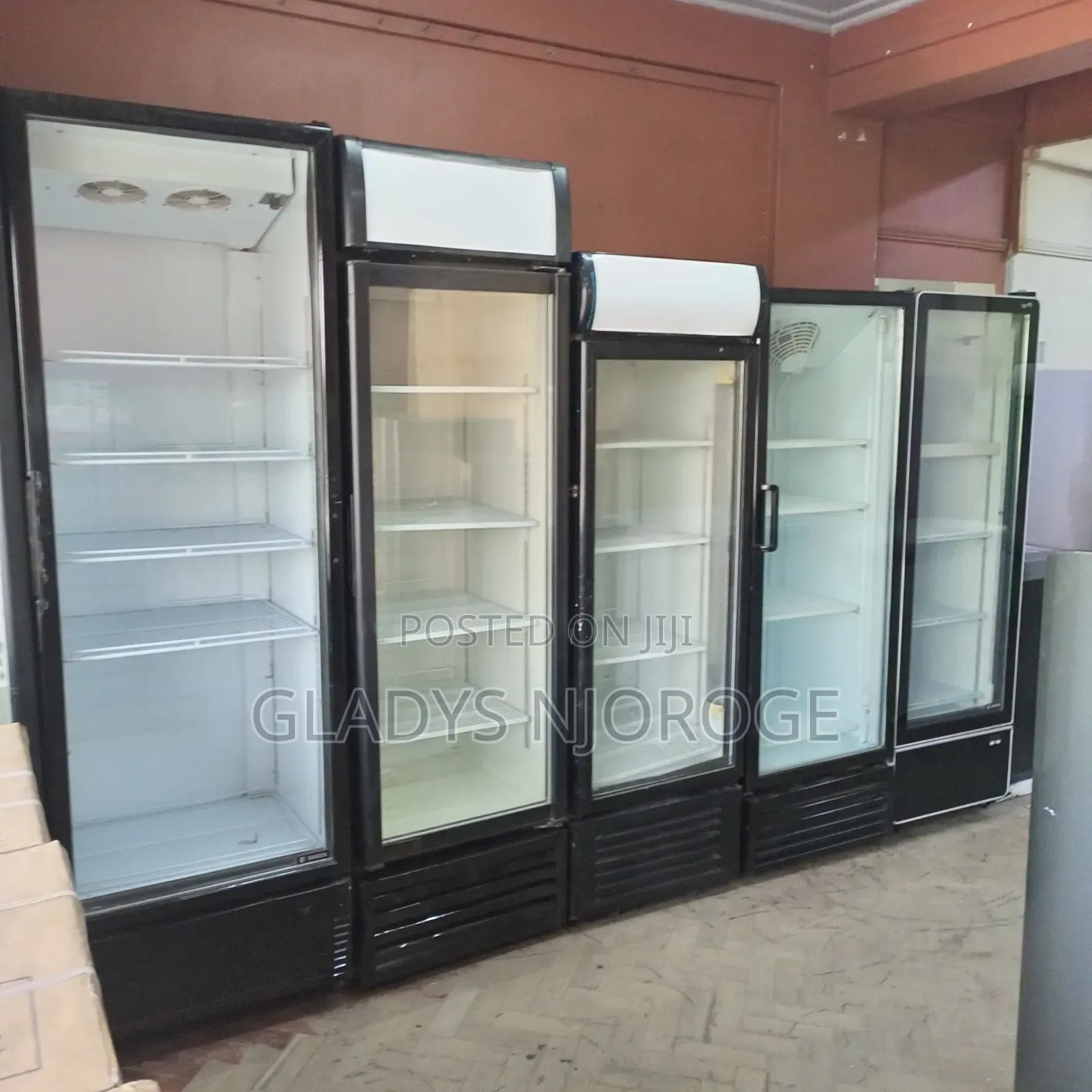 Affordable Display Fridge (400-1200)