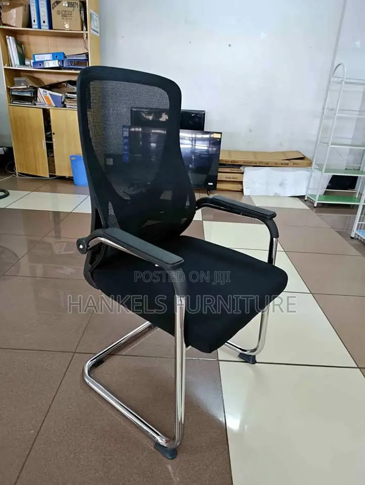 Breathable Mesh Office Chair – Comfortable Durable