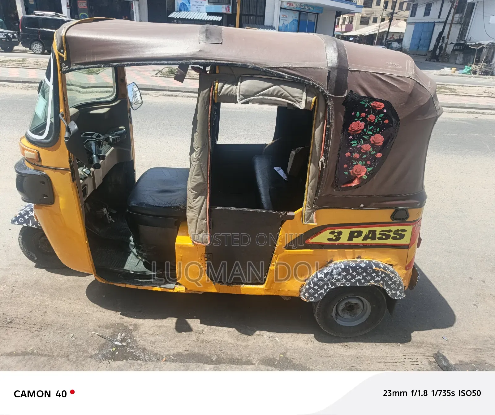 Bajaj RE 2019 Yellow