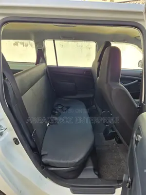 Toyota Probox 1.5 DX 4WD 2020 White