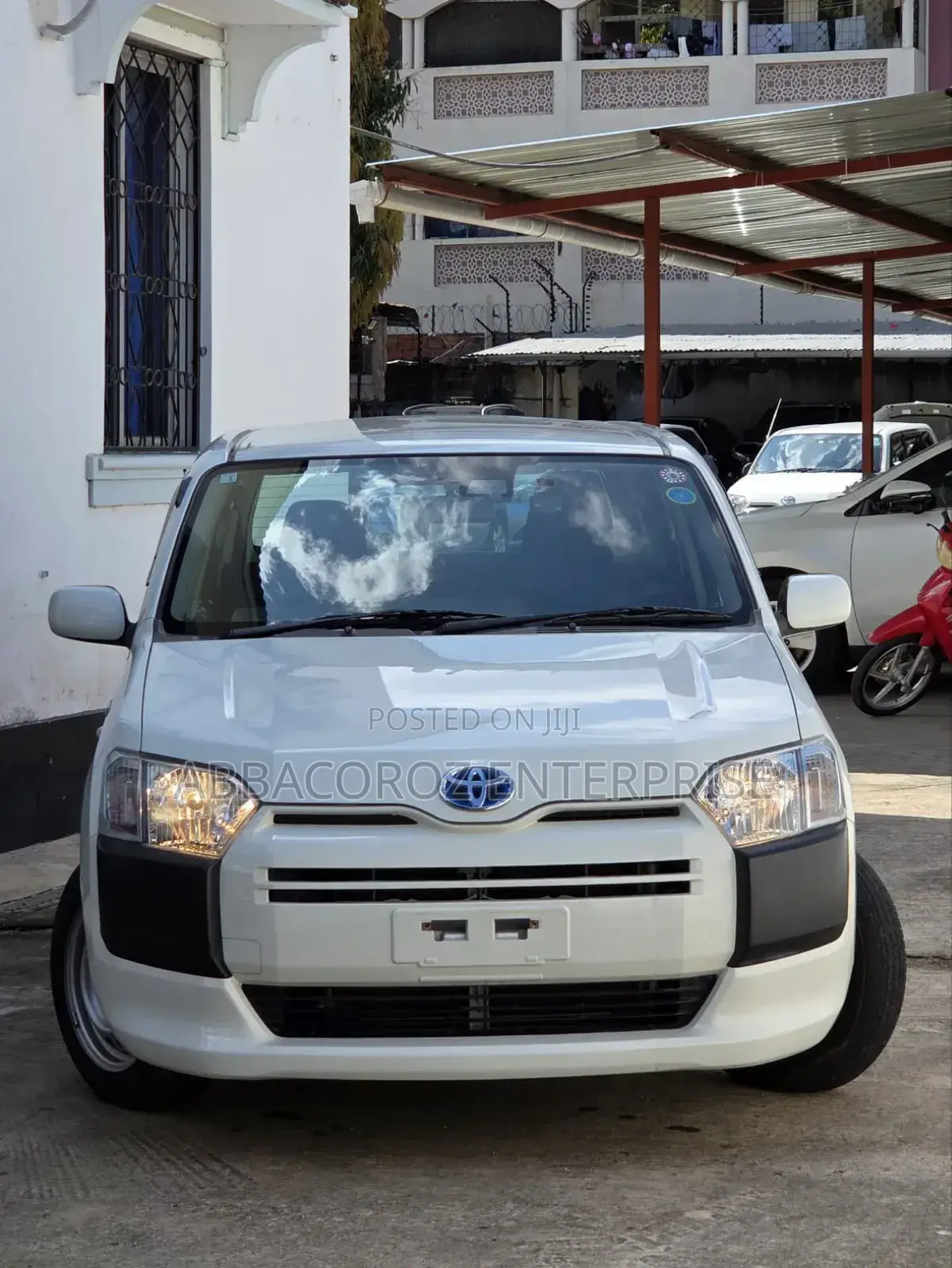 Toyota Probox 1.5 DX 4WD 2020 White