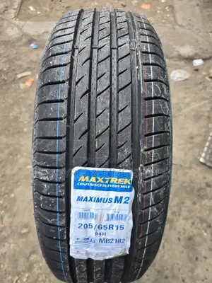 205/65 R15 Maxtrek Tyres (Maximus M2)