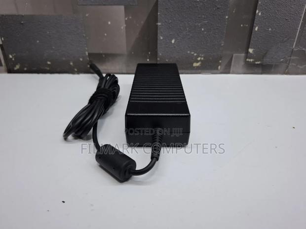 Hp Adapters 135w 19.5v 6.9a Ex Uk Original