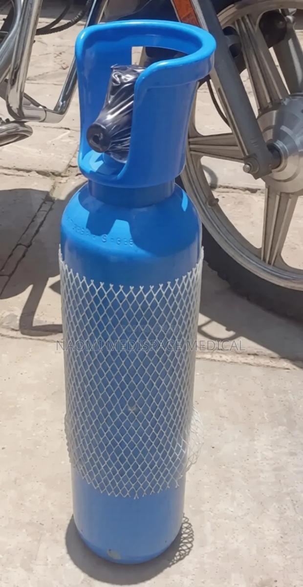 1.36m3 Nitrous Cylinder Complete With Gas and Regulator - main view