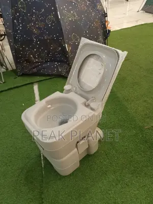 High Quality Portable Toilet – Easy to Use Clean