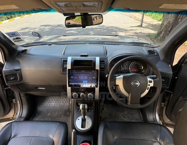Nissan X-Trail 2013 Gray - thumbnail 5