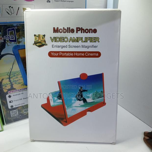 12′′ Hd Mobile Phone Screen Magnifier With Foldable Stand Design - main view