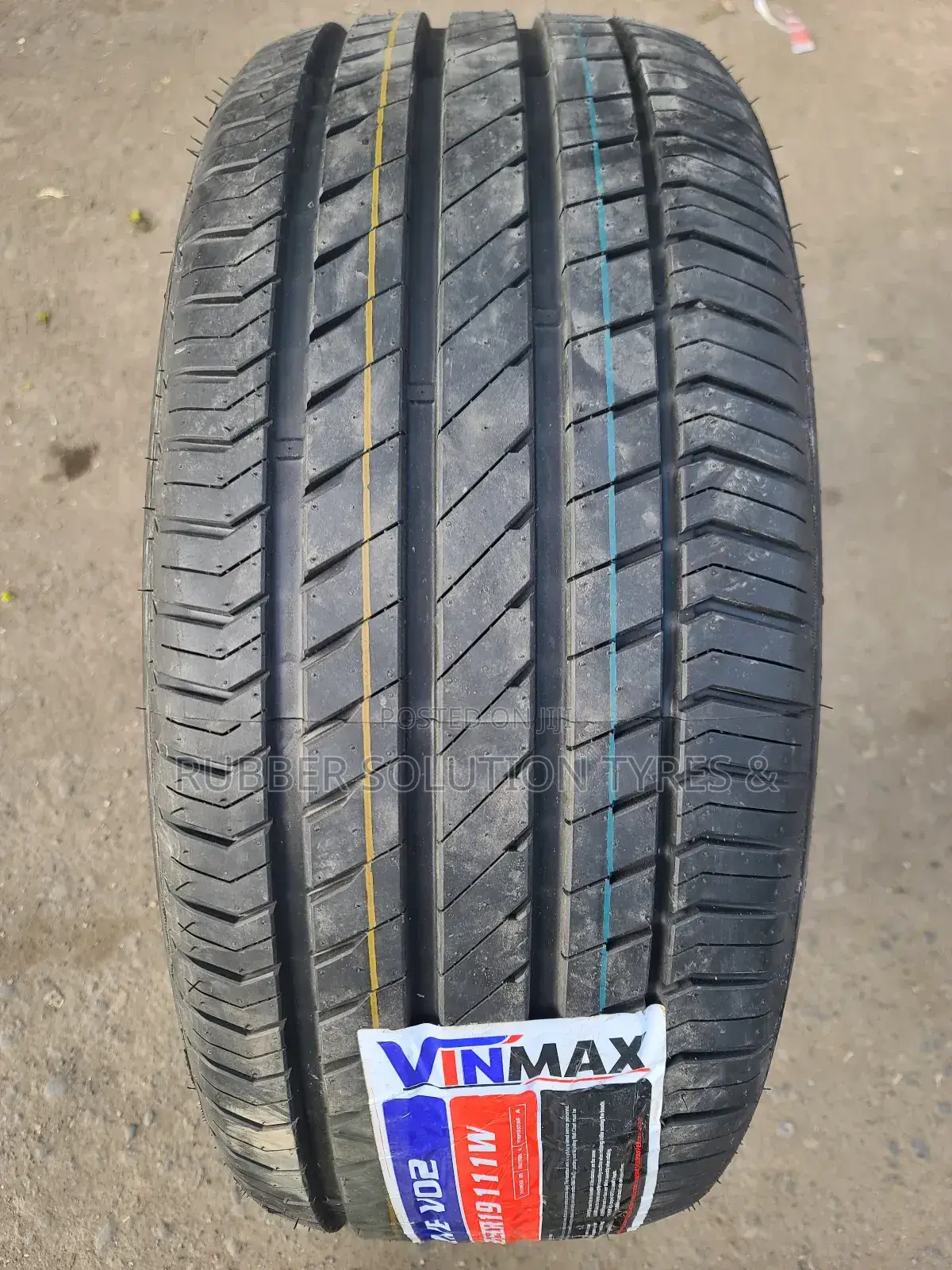 255 /55 R19 Vinmax Tyres 111w Active V02