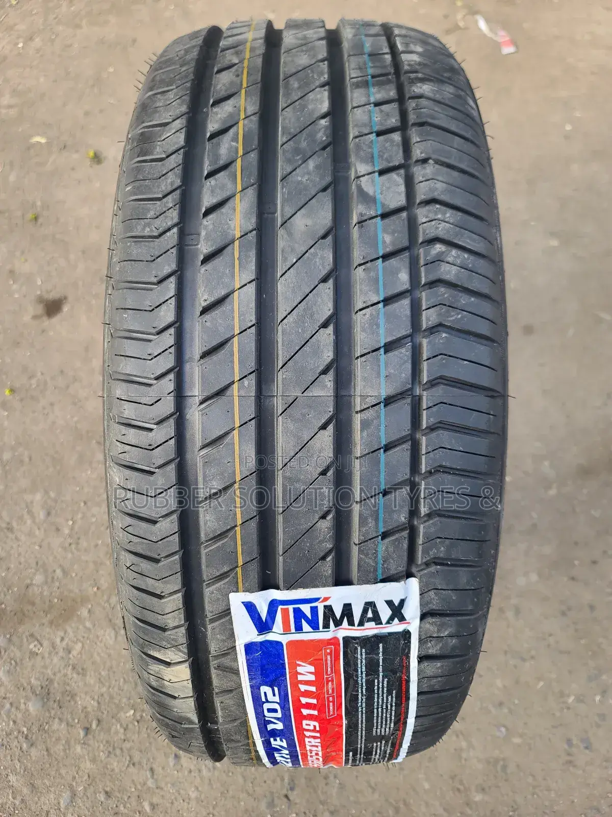 255 /55 R19 Vinmax Tyres 111w Active V02