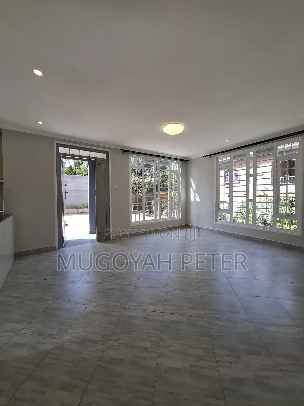 2bdrm Bungalow in Uthiru for rent