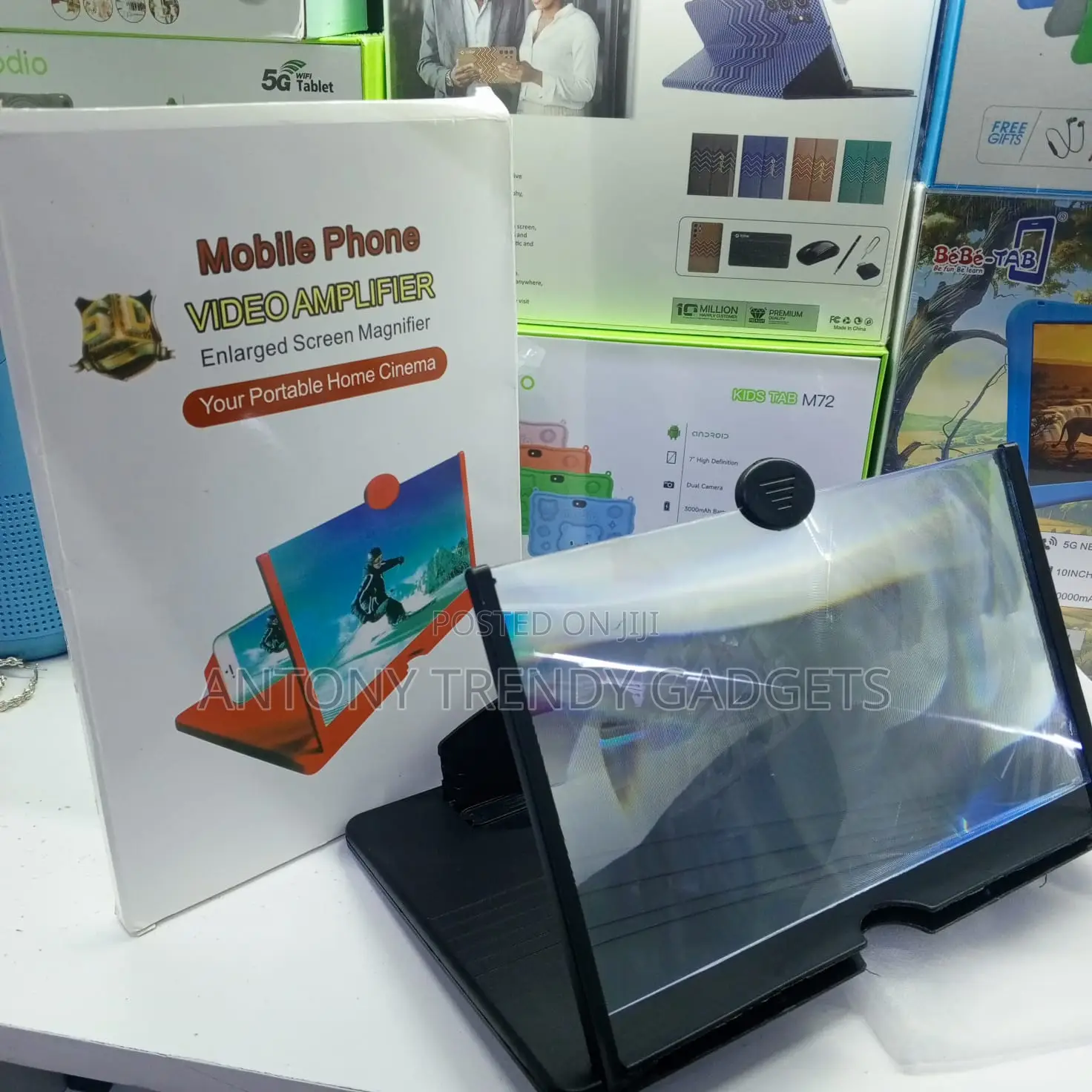 Foldable Hd Phone Screen Magnifier for Eye Comfort and Movies