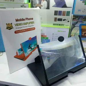 Foldable Hd Phone Screen Magnifier for Eye Comfort and Movies