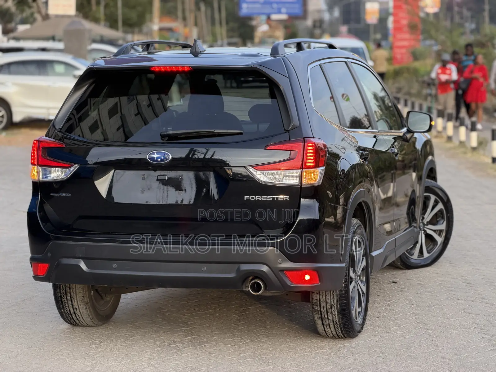 Subaru Forester Premium AWD 2019 Black
