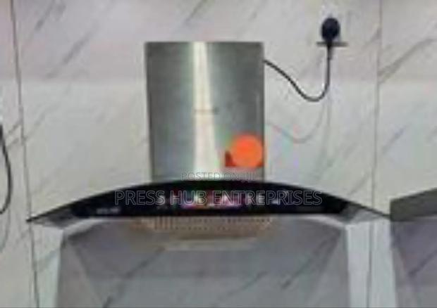 Bolesi 90cm Curved Kitchen Hood.