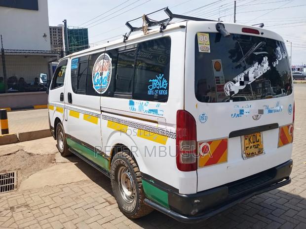 Toyota HiAce 2015 White - thumbnail 5