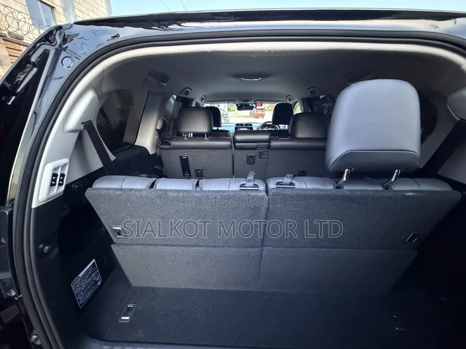 Toyota Land Cruiser Prado 2.7 2019 Black