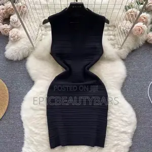 Valentine Summer v-Neck Pleated Waist Slim-Fit Dress/Black