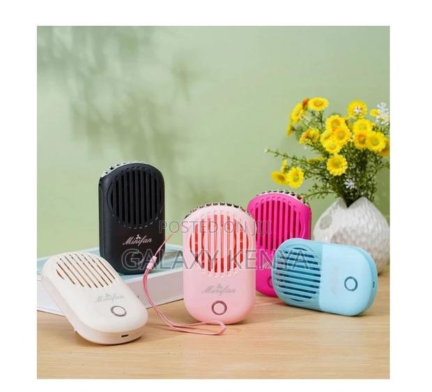 Beauty Eyelash Fan - thumbnail 3