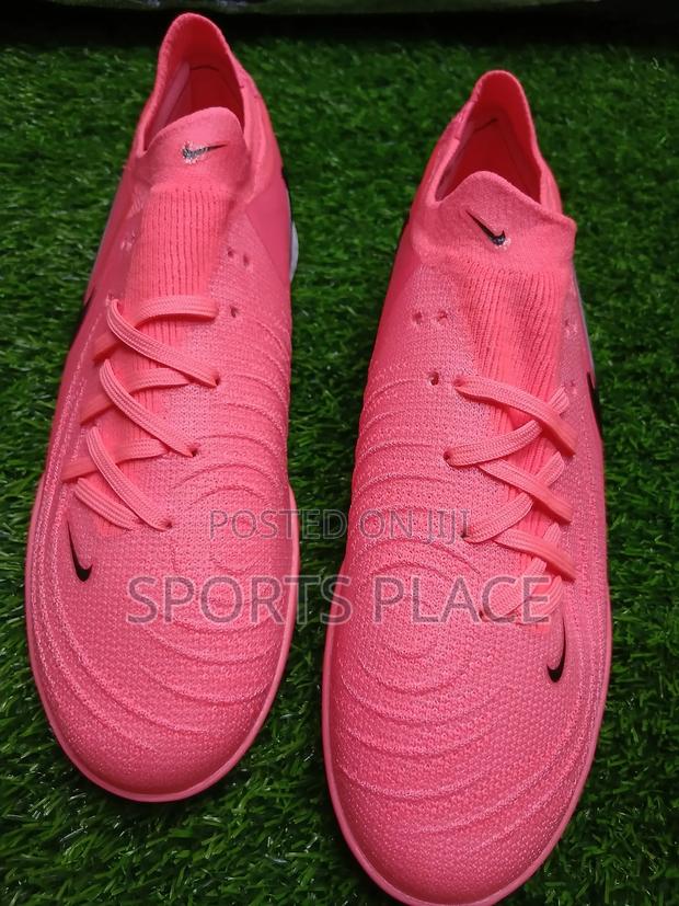 Phantom Gx Astros - Pink Textured Colourway Tf - main view