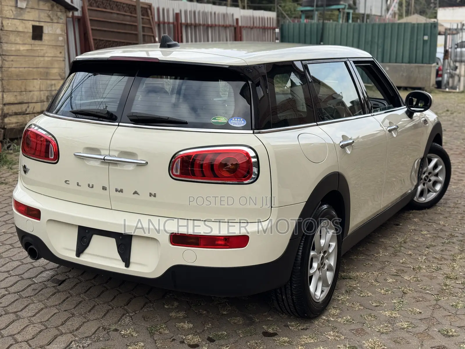 Mini Clubman 2019 Beige