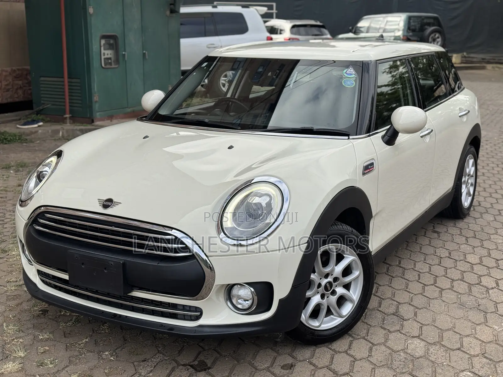 Mini Clubman 2019 Beige