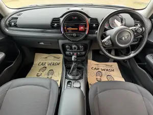 Mini Clubman 2019 Beige