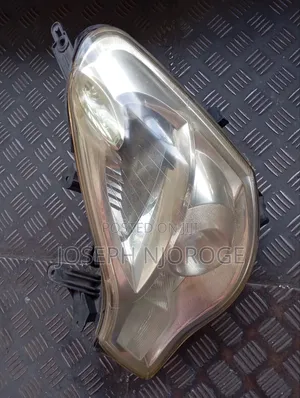 Nissan Sylphy N17 Headlights Xenon