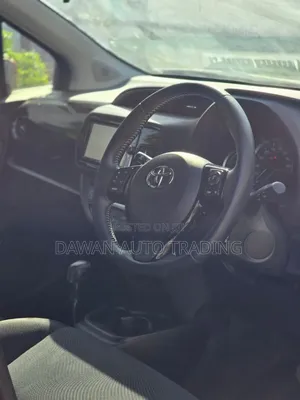 Toyota Vitz 1.5 FWD 5dr 2019 Orange