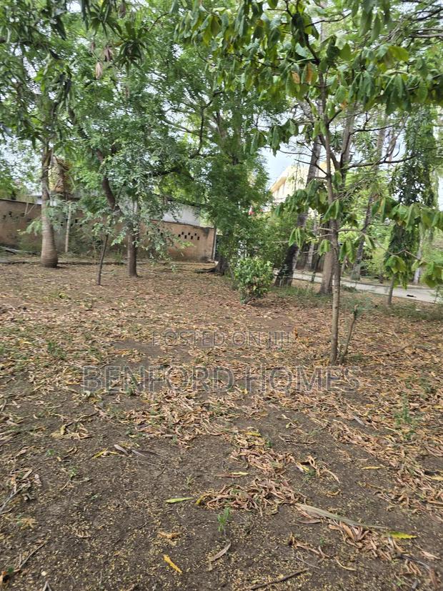 0.6 Prime Plot on Sale Nyali Beach Road. - thumbnail 6