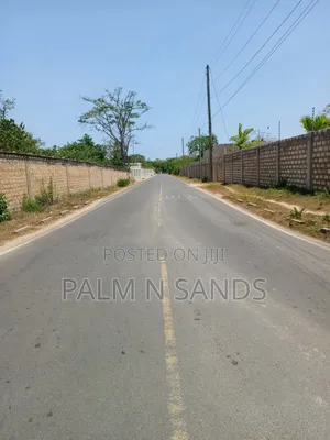 1/4 Prime Plot Near Lotfa Resort in Diani on Sale