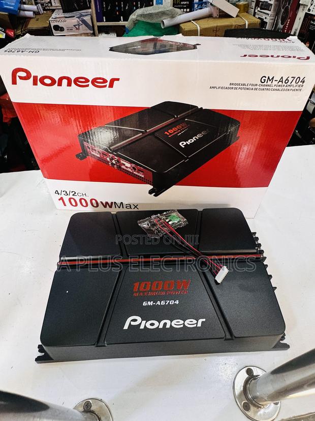 Pioneer Amplifier Gm 6704 1000w - thumbnail 2