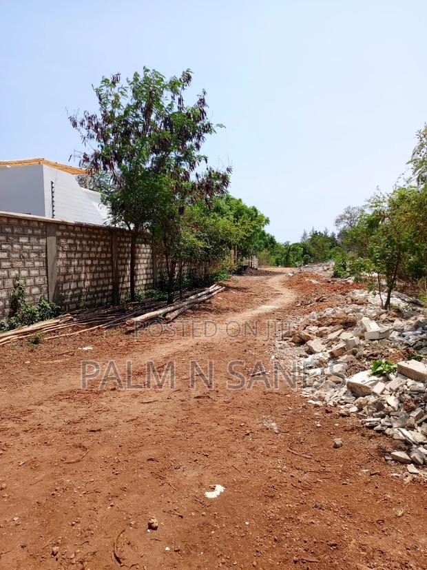 One Acre in Villa Mandhari/Manyatta Area in Diani on Sale! - thumbnail 3