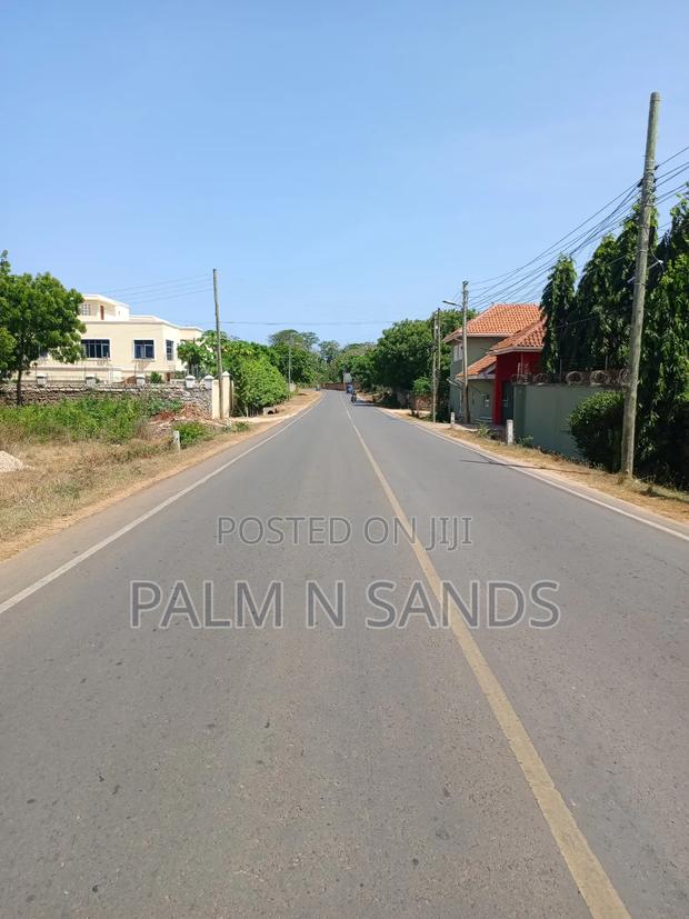 One Acre in Villa Mandhari/Manyatta Area in Diani on Sale! - main view