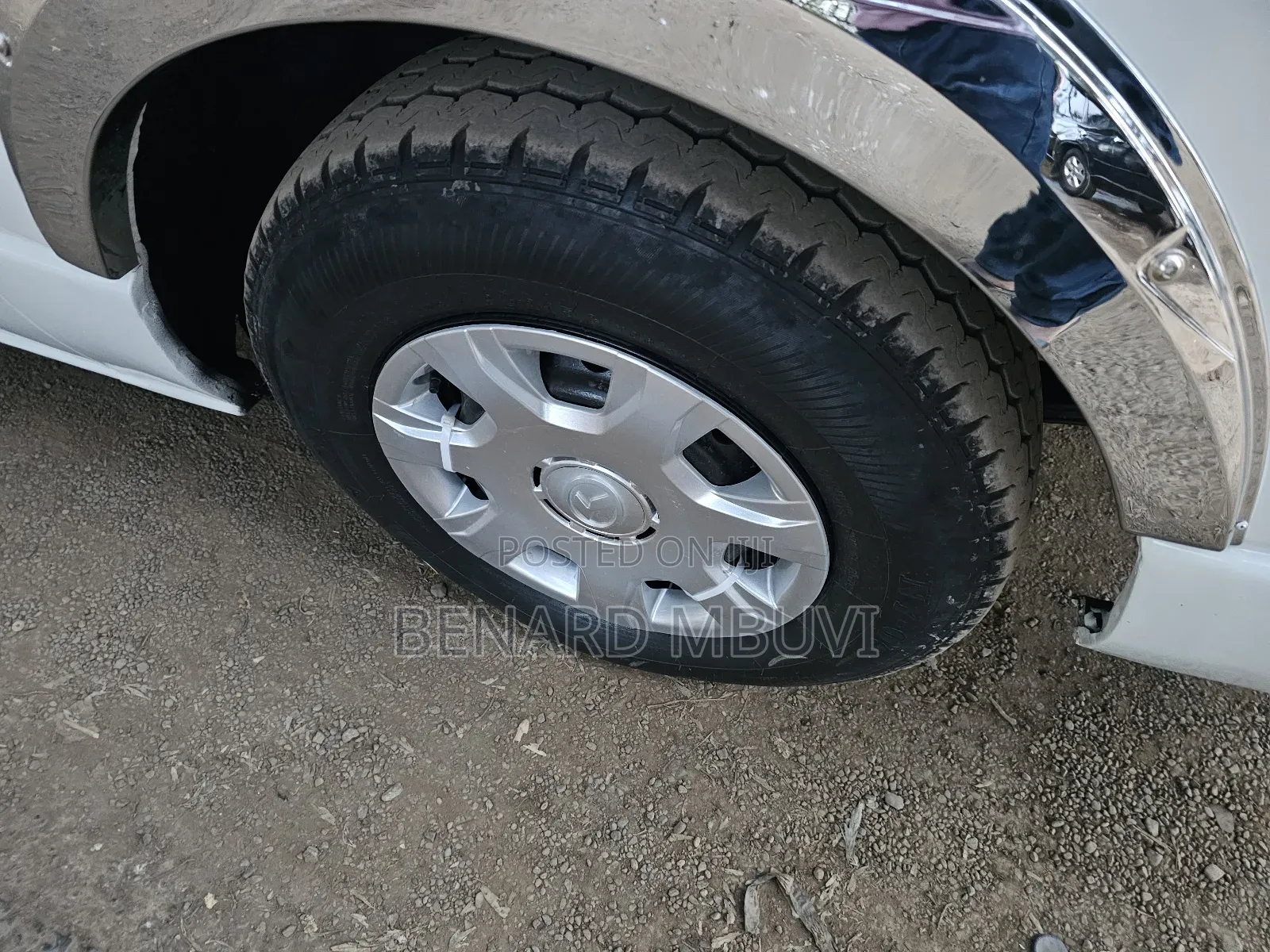 Toyota HiAce 2008 White