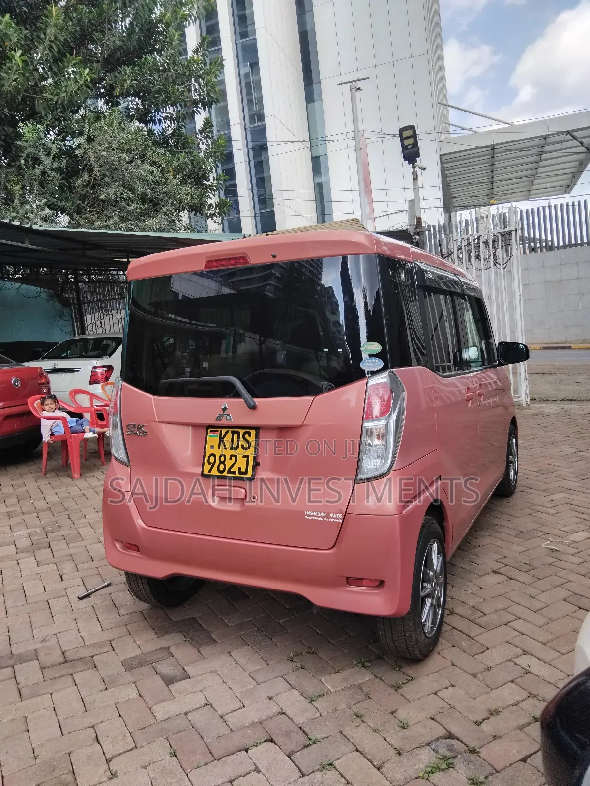 Mitsubishi EK 2017 Pink