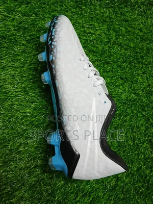 Hypervenom Transform Fg Soccer Cleats
