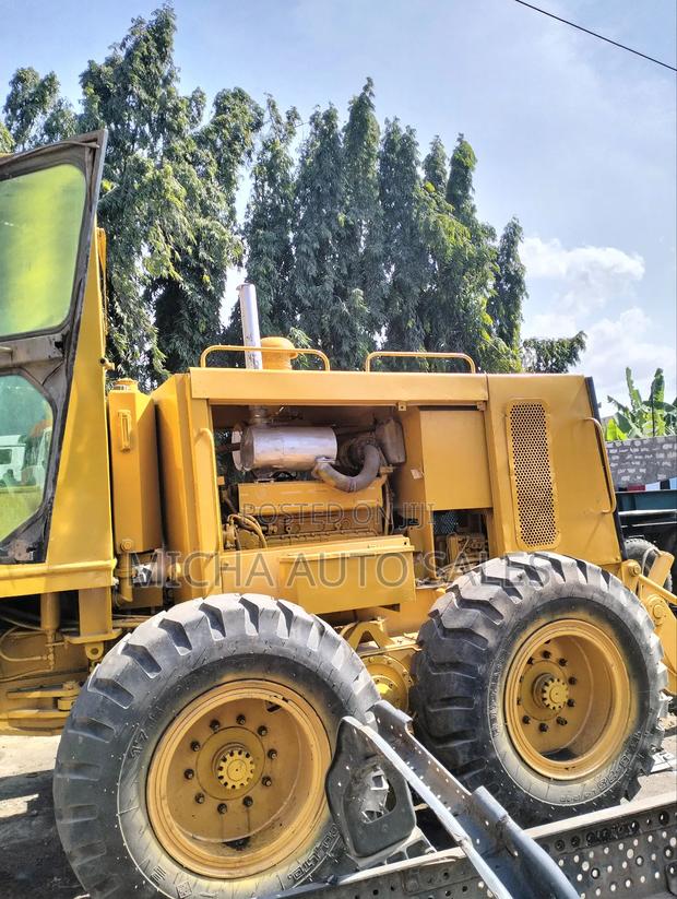 Caterpiller 165g Motor Grader for Sale - thumbnail 2