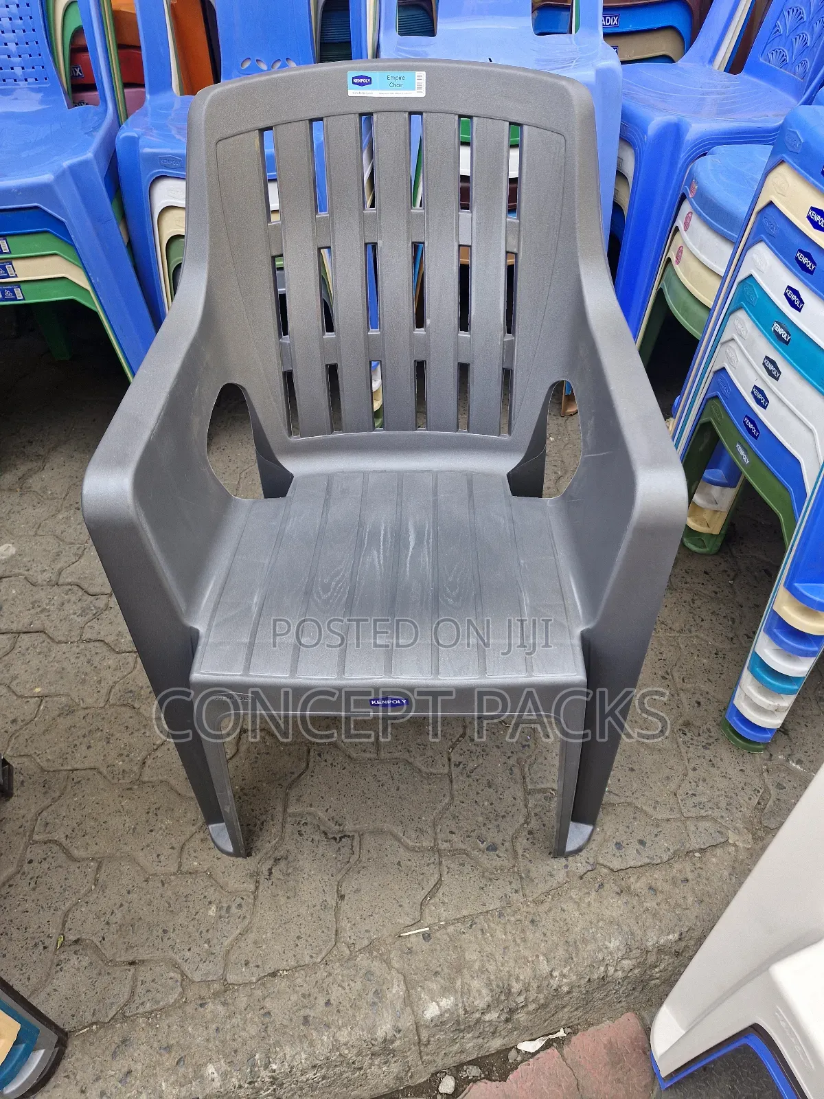 Kenpoly Empire Chair