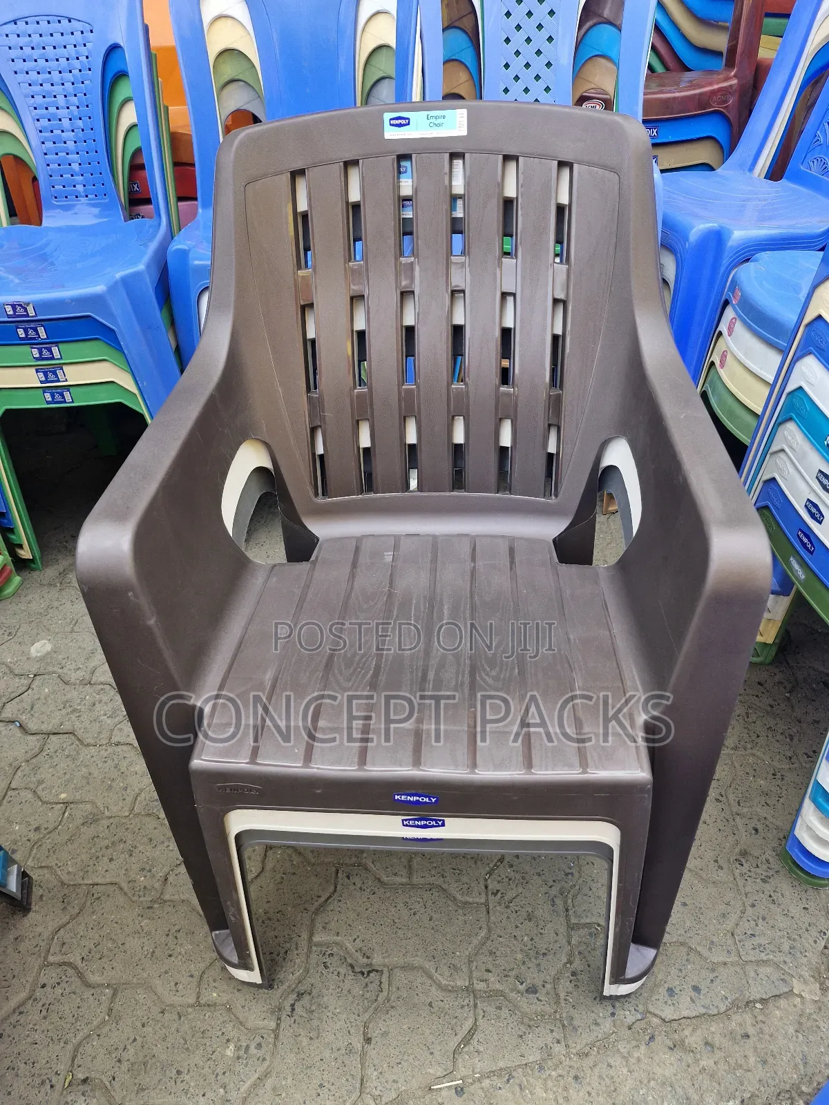 Kenpoly Empire Chair
