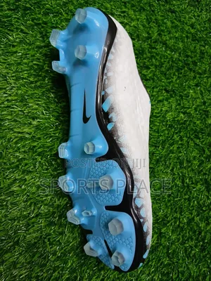 Hypervenom Transform Fg Soccer Cleats